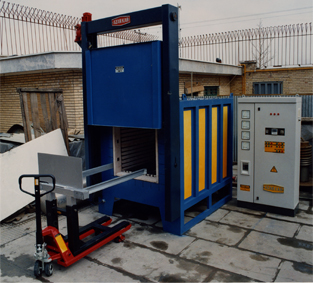 كوره هاي عمليات حرارتي هاردنينگ با درب دروازه اي